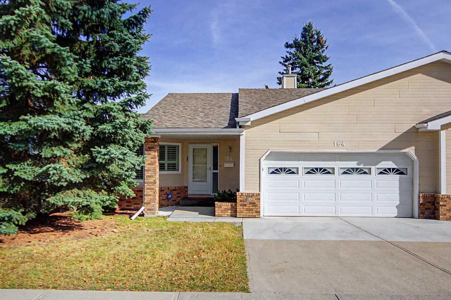 Semi Detached (Half Duplex)